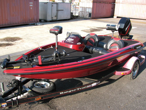 ���Ã{�[�g Ranger R71 �g���[���[�t��_1