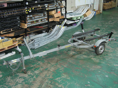 ���Ãg���[���[ SUNTREX TB09 SERIES �W�F�b�g�X�L�[�p�g���[���[_1