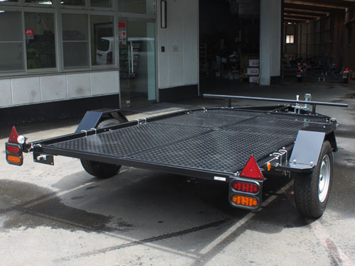 ���Ãg���[���[ MT-45 �}���`�g���[���[_1